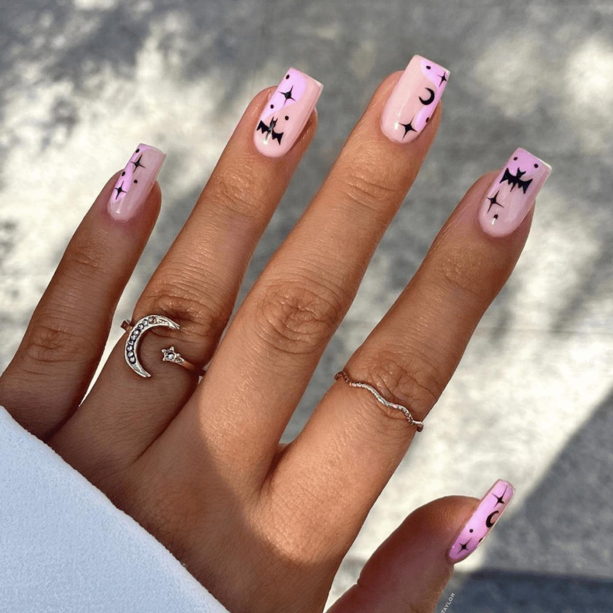 Cute Pink Nails That Pop This Halloween