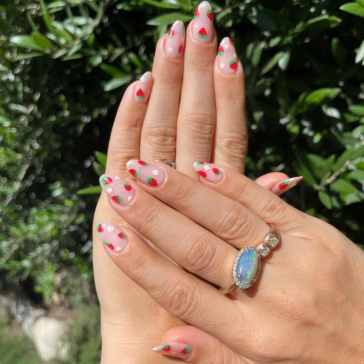 Almond Nails for Summer 2024