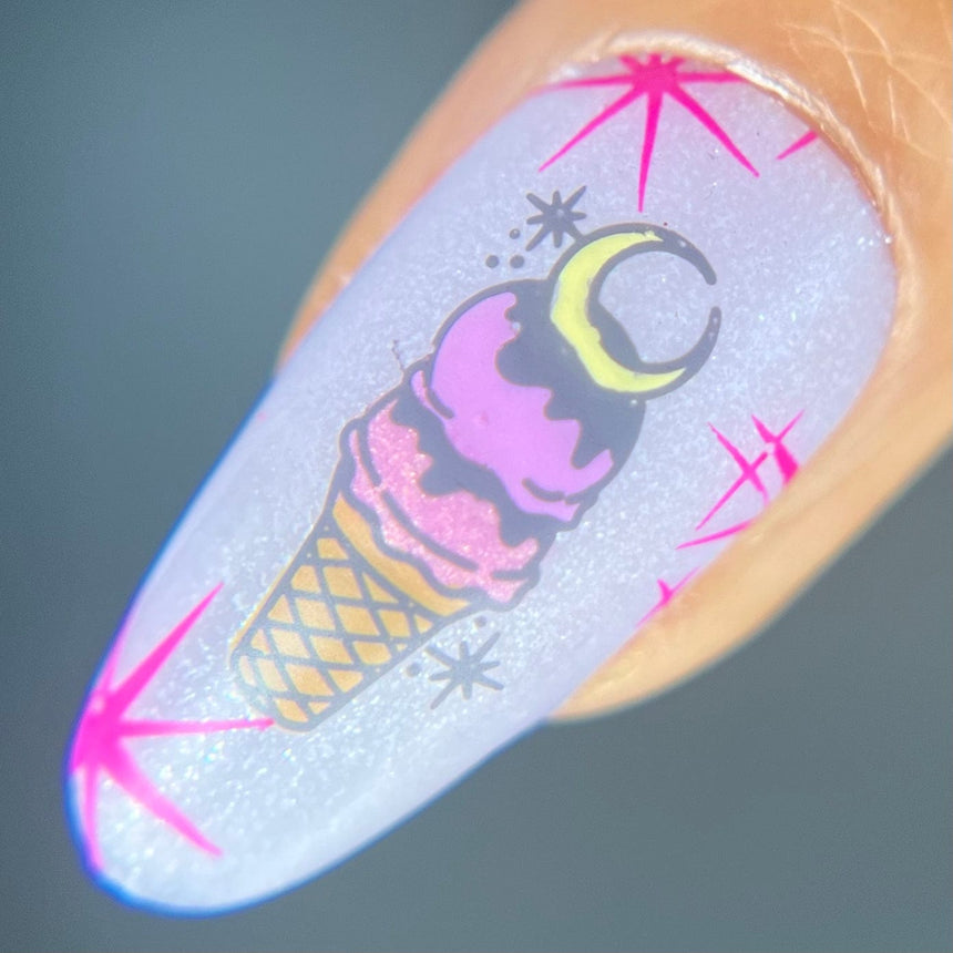 Artist Collaboration: Fauxja Cat (M489) - Nail Stamping Plate