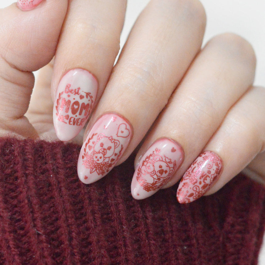 Cherished (M565) - Nail Stamping Plate