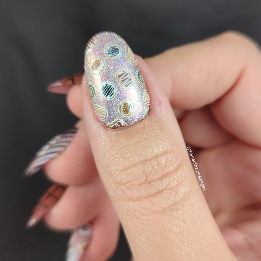 Chocolatier (M427) - Nail Stamping Plate