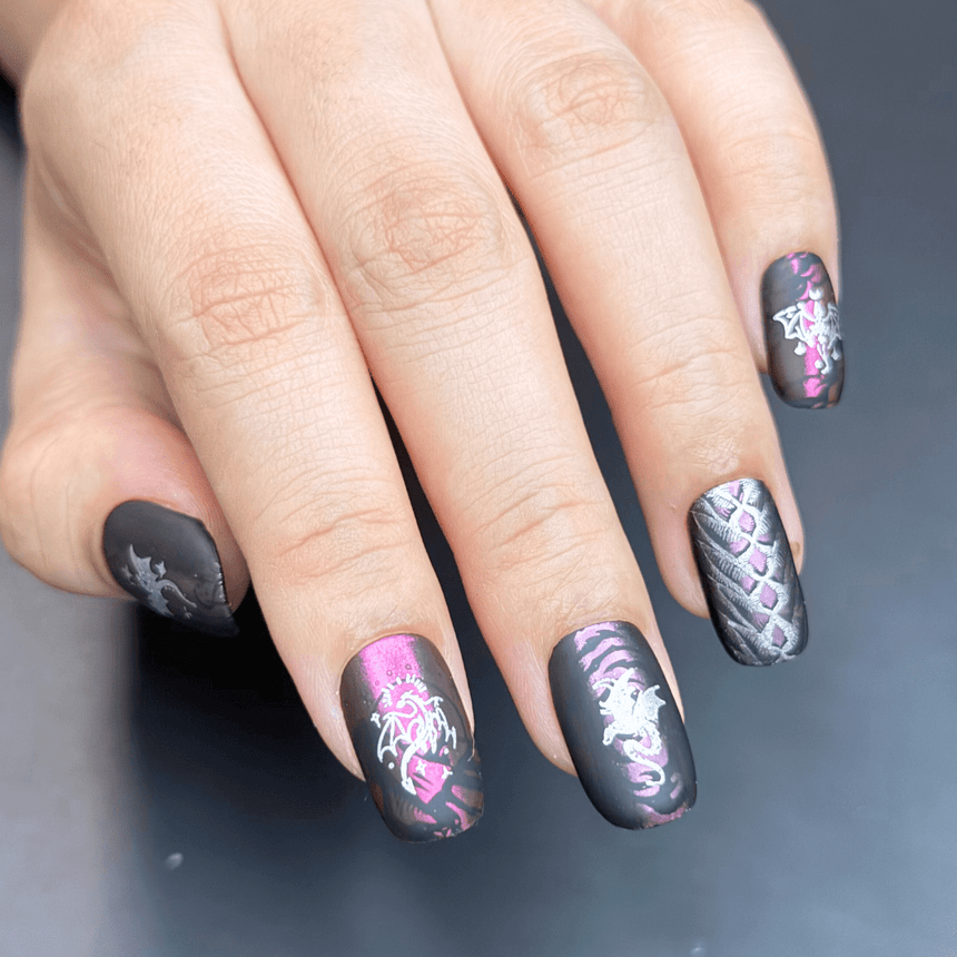 Dragon Heart (M577) - Nail Stamping Plate
