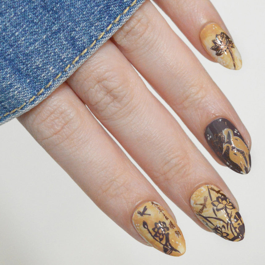 Dreaming Lotus (M672) - Nail Stamping Plate