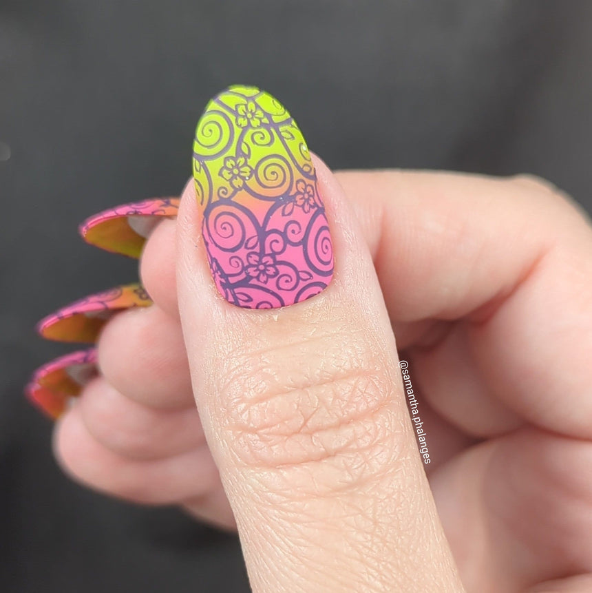 Floral Swirls (M472) - Nail Stamping Plate