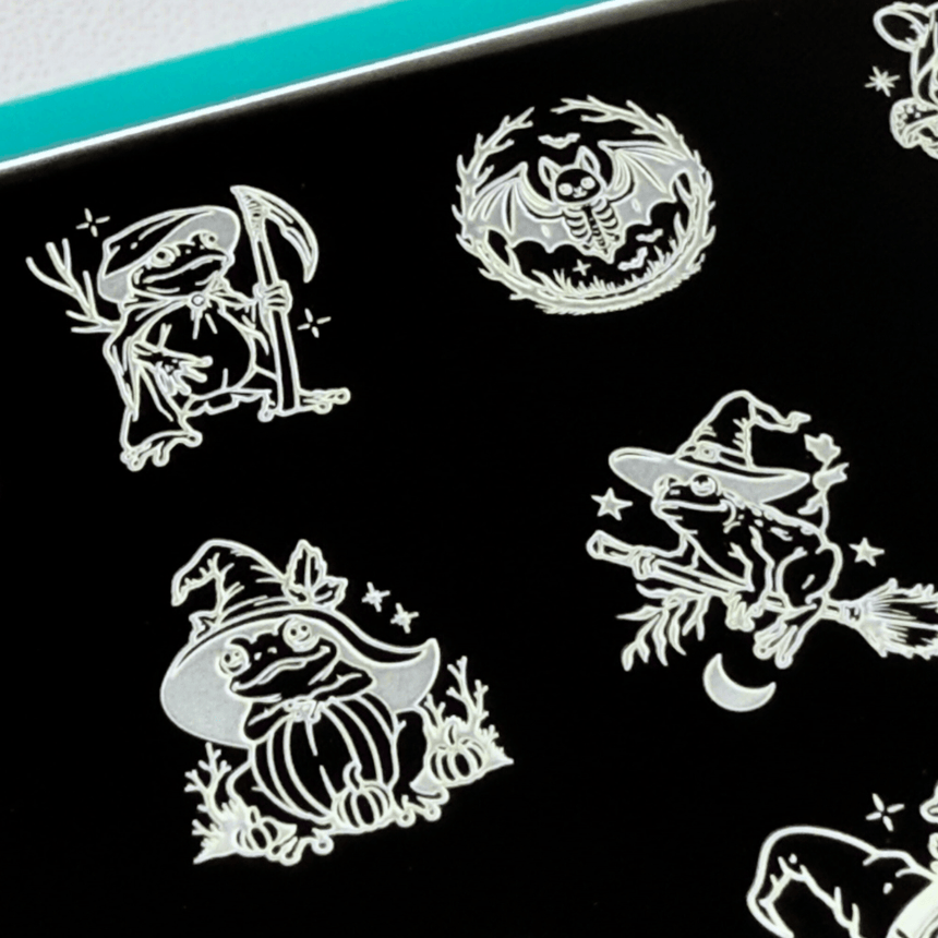 Friendly Familiars (M617) - Nail Stamping Plate