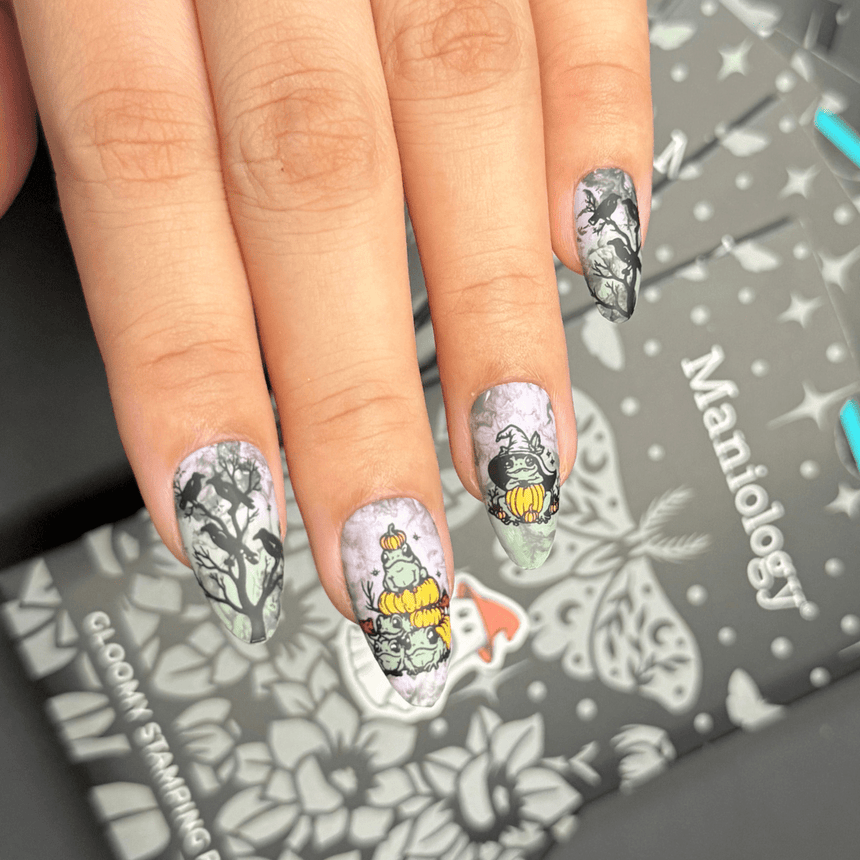 Friendly Familiars (M617) - Nail Stamping Plate