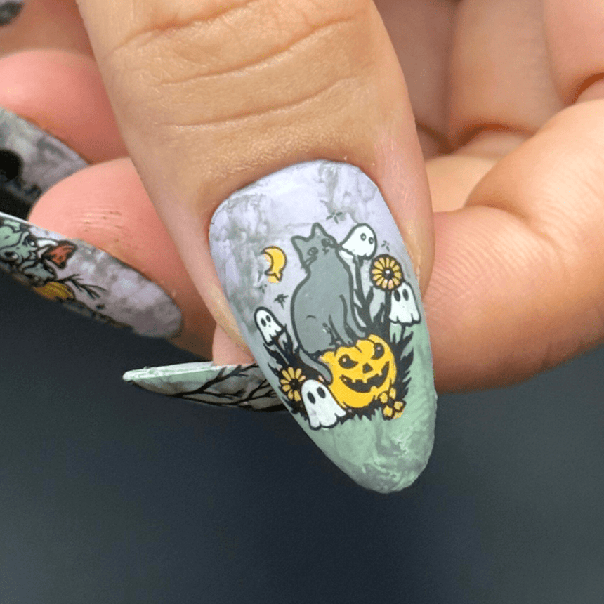 Friendly Familiars (M617) - Nail Stamping Plate