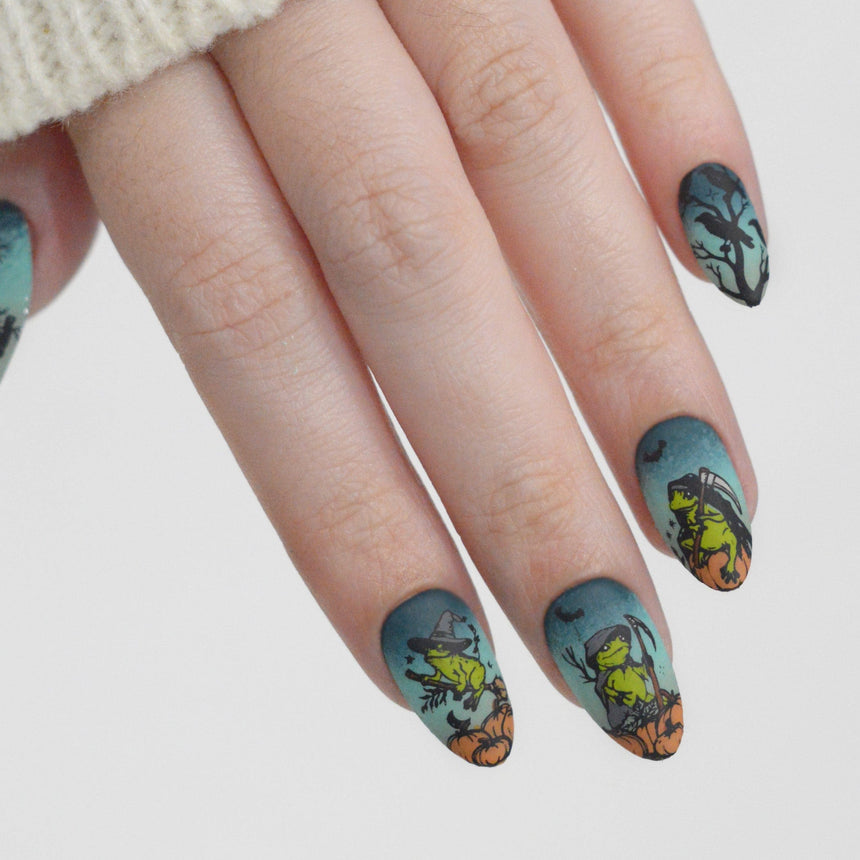 Friendly Familiars (M617) - Nail Stamping Plate