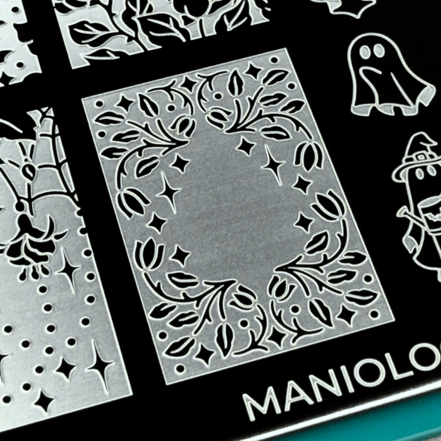 Ghoulish Gardener (M618) - Nail Stamping Plate