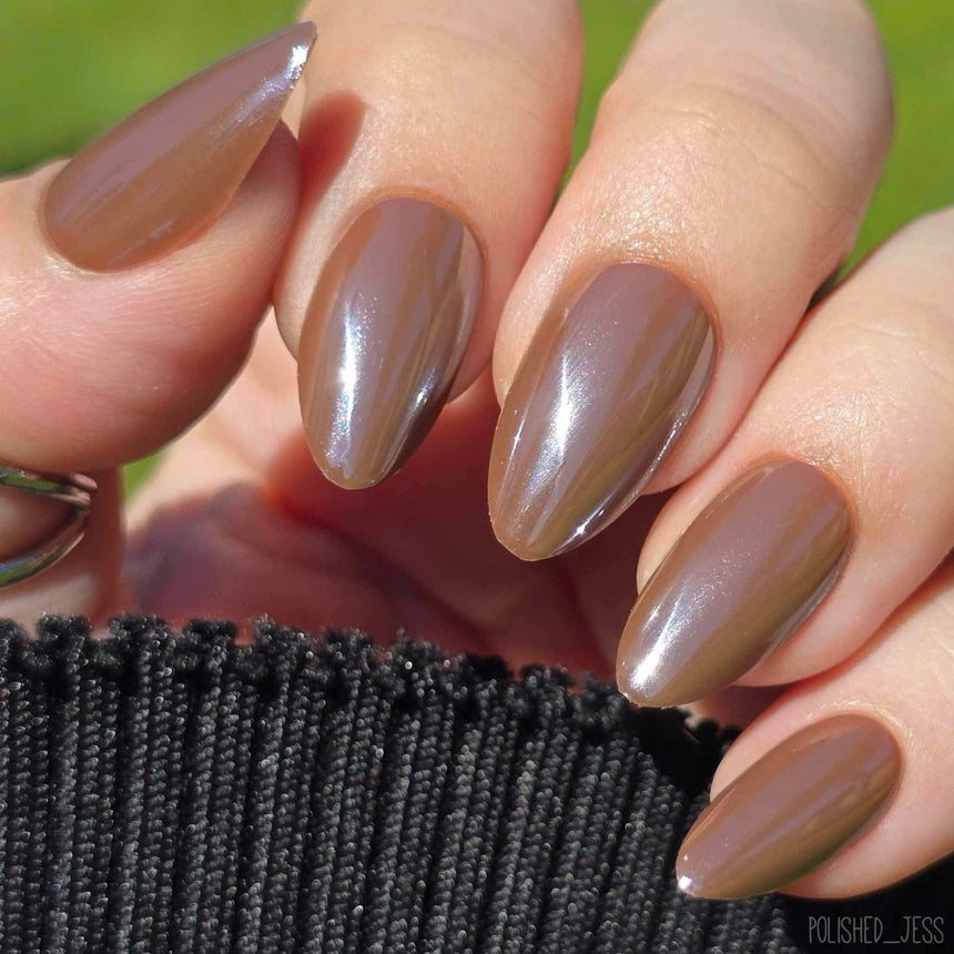 Glazed Cocoa Press On Nails - Short Almond