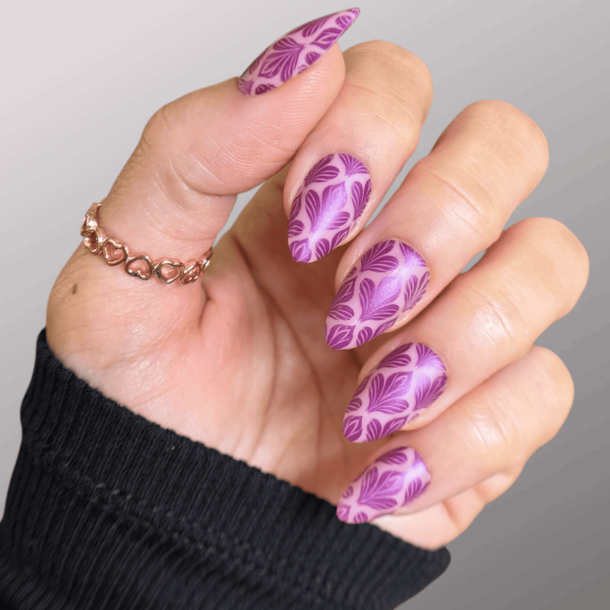 Groovy Shapes (M661) - Nail Stamping Plate