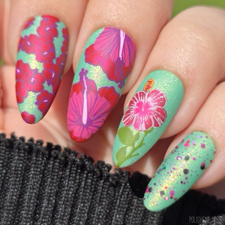 Hibiscus Haven (M611) - Nail Stamping Plate