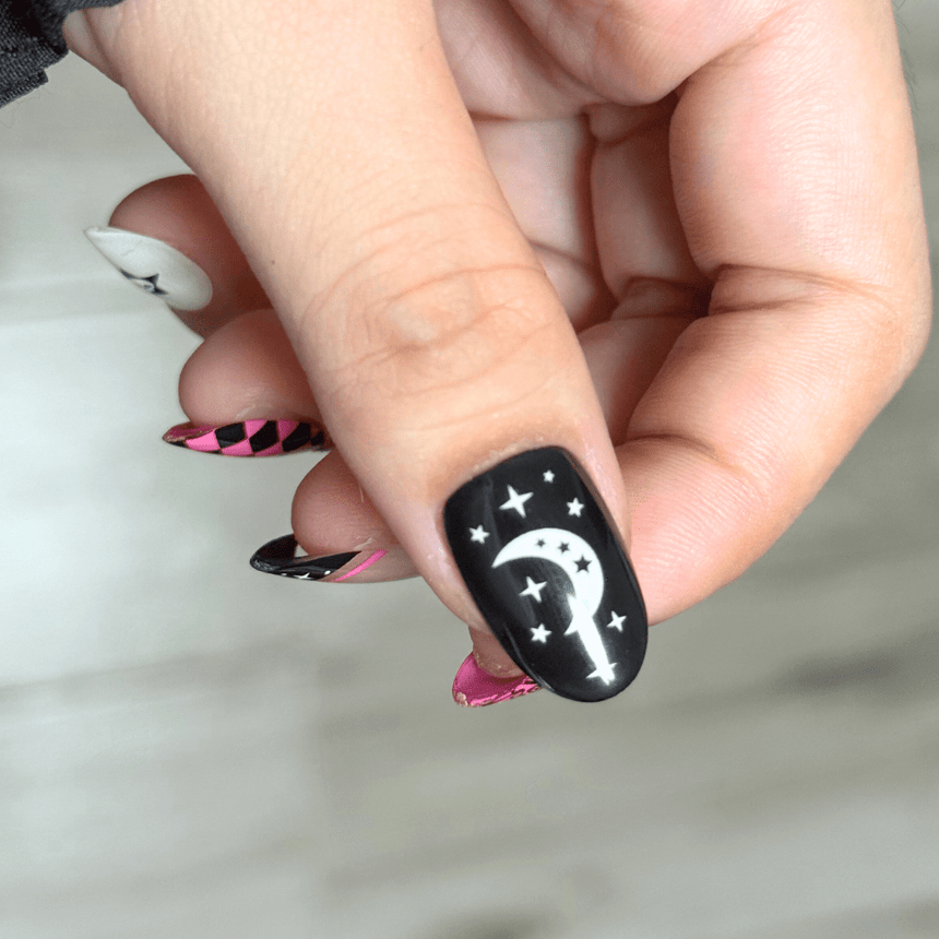 Kawaii Creepies Press On Nails - Short Round