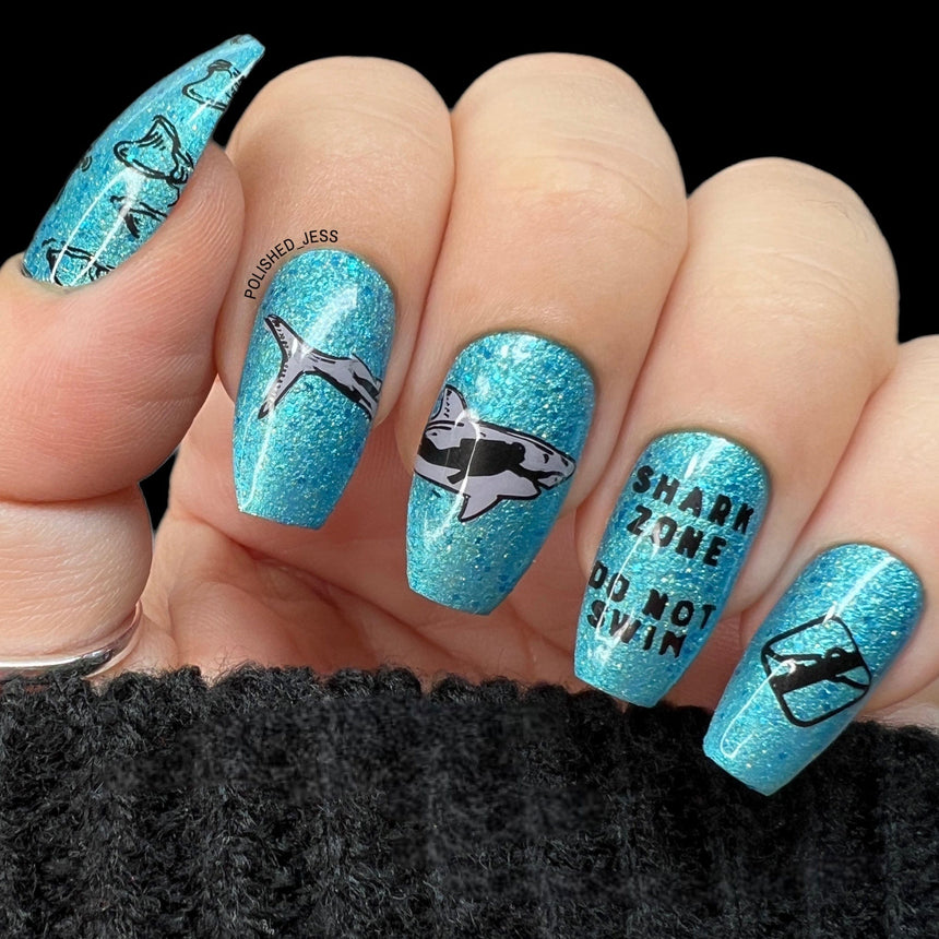 Kiss a Shark (M377) - Nail Stamping Plate