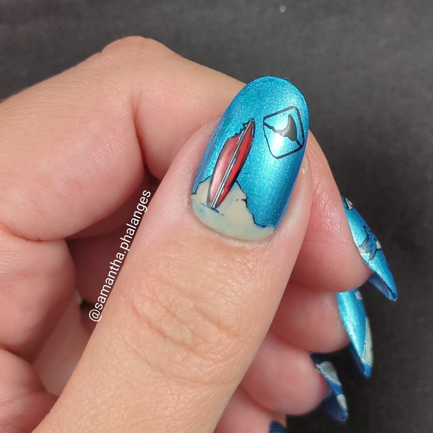 Kiss a Shark (M377) - Nail Stamping Plate