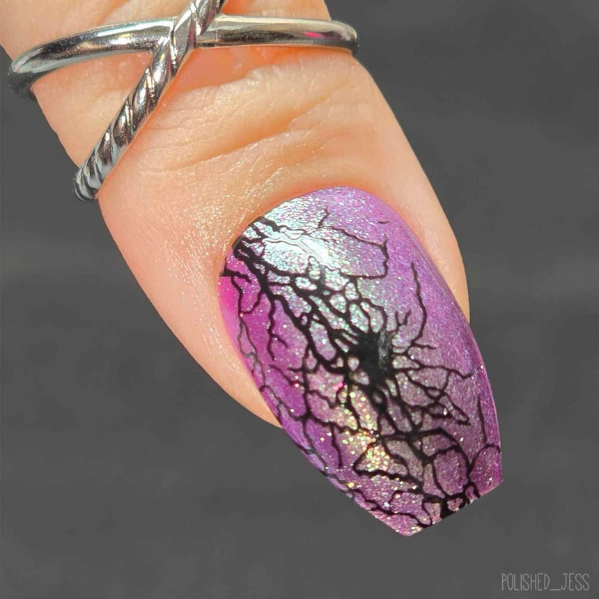 Lightning Strikes (M572) - Nail Stamping Plate