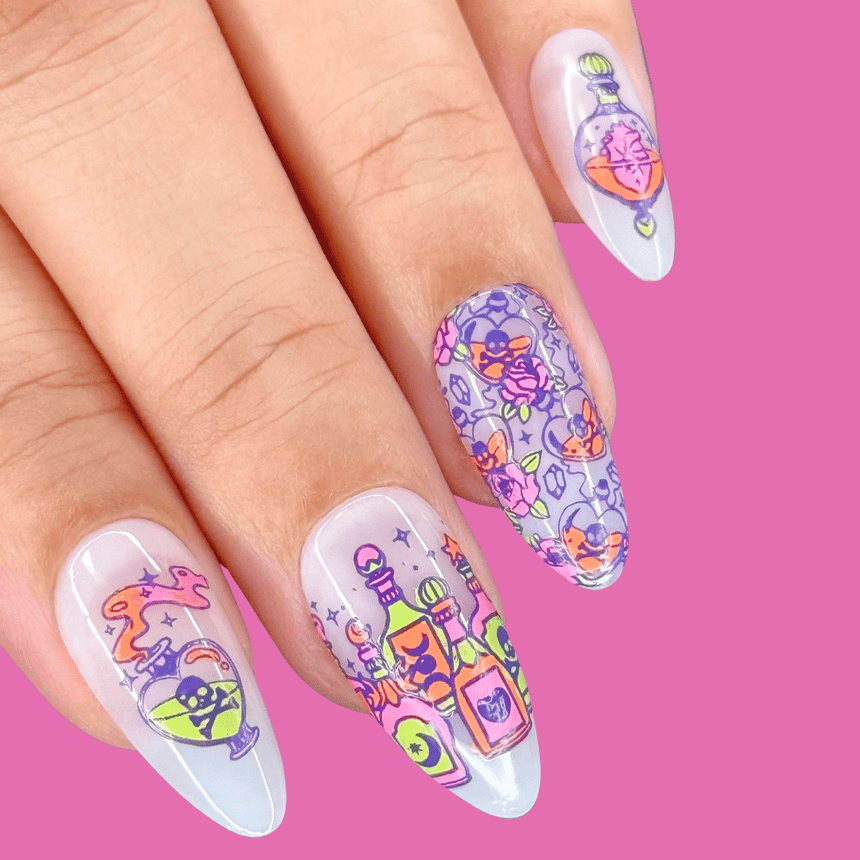 Love Potion (M570) - Nail Stamping Plate