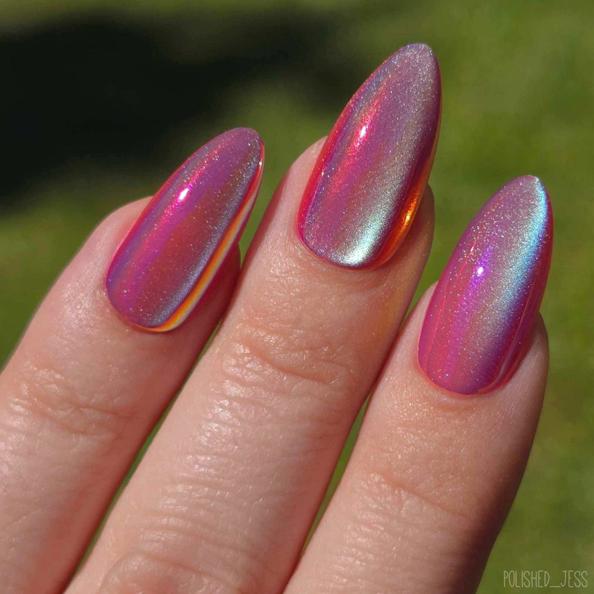 Magnetic Angel Press On Nails - Medium Almond
