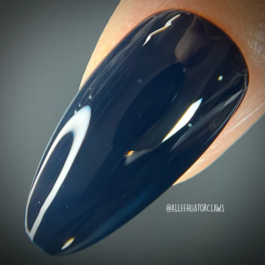 Kraken (B482) - Cream Dark Navy Blue Stamping Polish