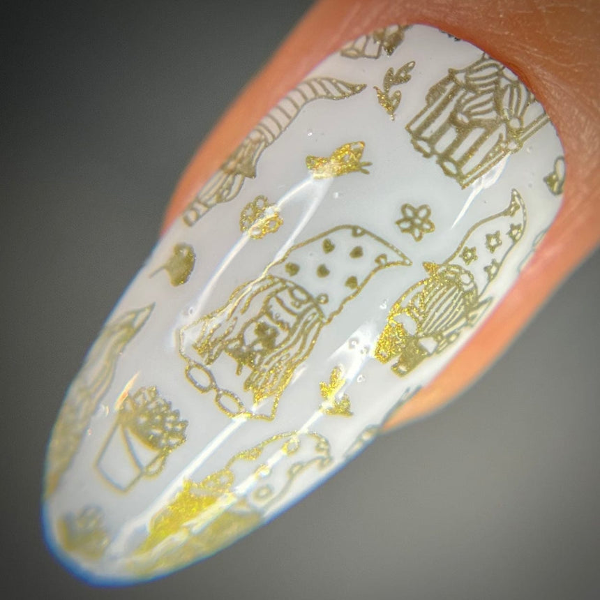 Artichoke (B499) - Duochrome Green Stamping Polish