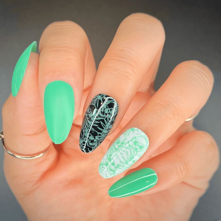 Zombie Hut (B485) - Cream Light Green Stamping Polish