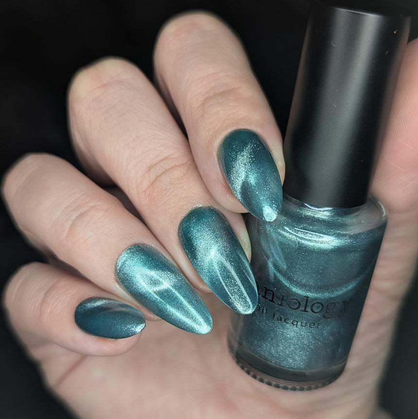 Freshwater (P195) - Light Blue Magnetic Shimmer Nail Polish