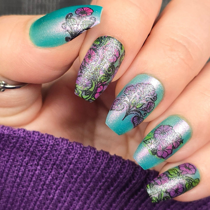 Morning Glory (M666) - Nail Stamping Plate