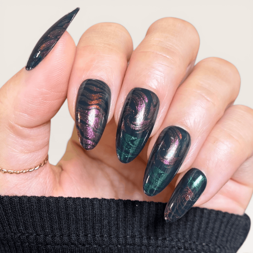Glass Art (M718) - Nail Stamping Plate