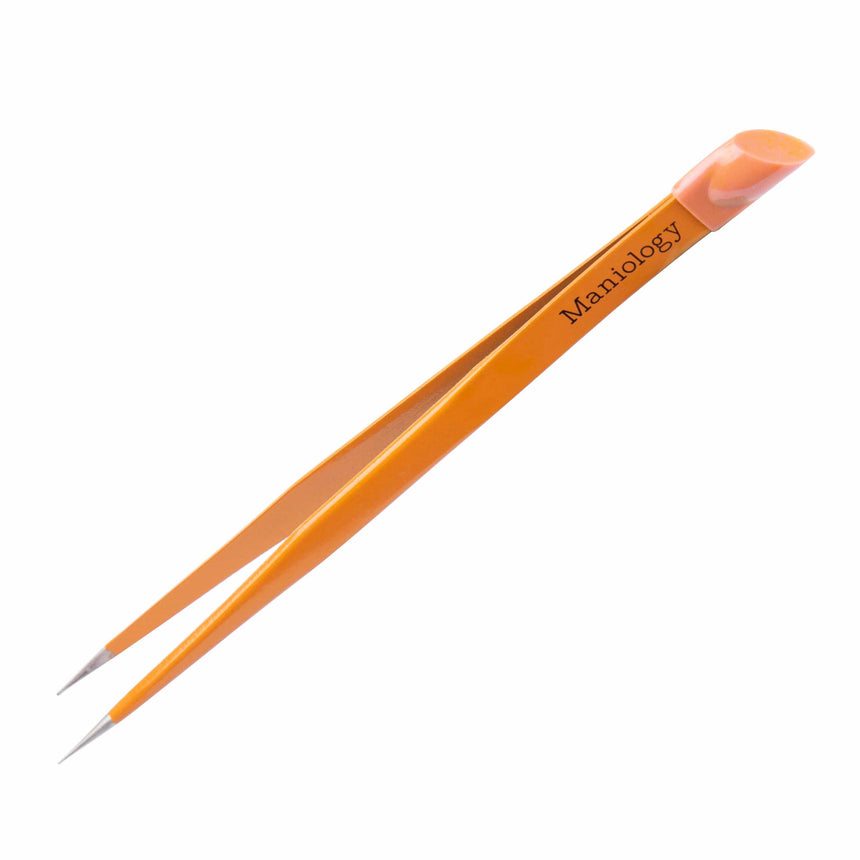 Dual-Ended Nail Art Tweezer and Silicone Pusher