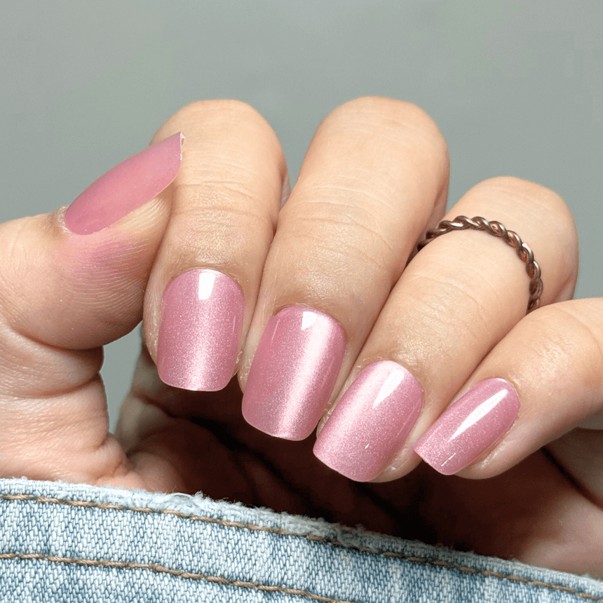 Peony Press On Nails - Short Squoval