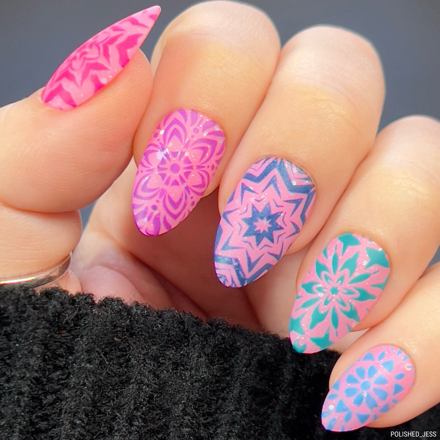 Prism Dreams (M462) - Nail Stamping Plate