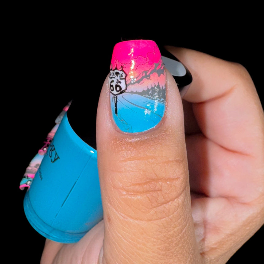 Road Trippin' (M600) - Nail Stamping Plate