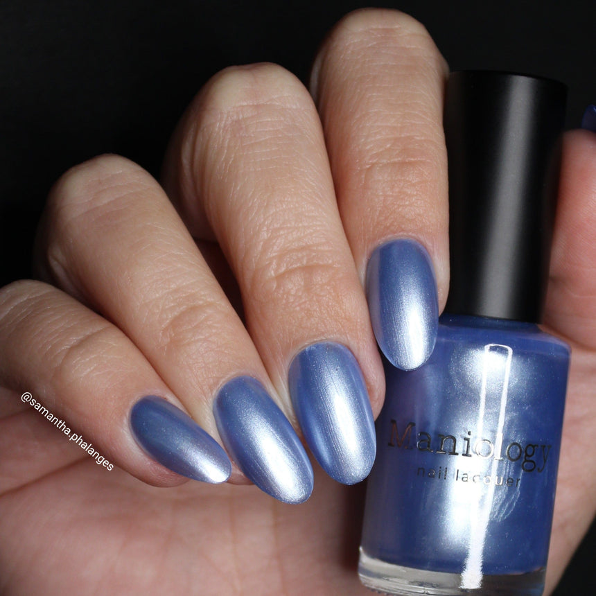 Satin Slumber: Bathrobe Bliss (P178) - Blue Smooth Metallic Nail Polish