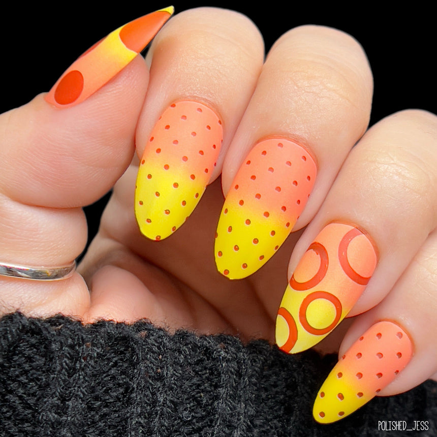 Shape Nouveau: Seeing Spots (M475) - Nail Stamping Plate
