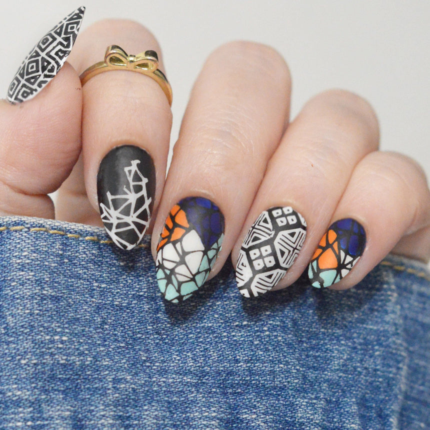 Shape Up (M662) - Nail Stamping Plate