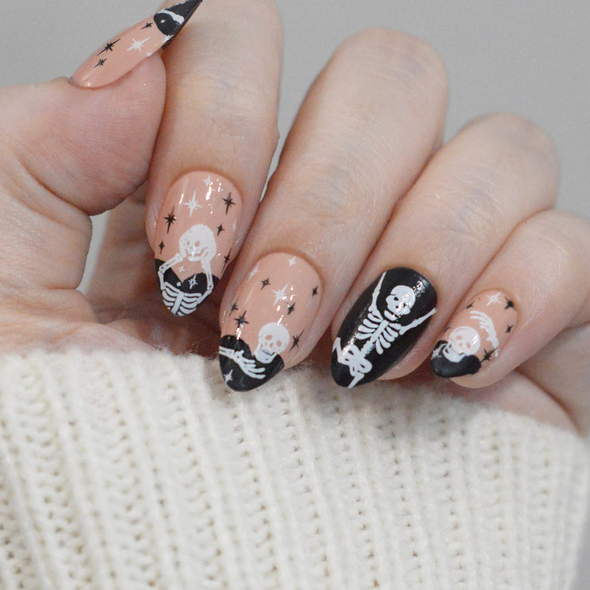 Skeleton Crew (M731) - Nail Stamping Plate