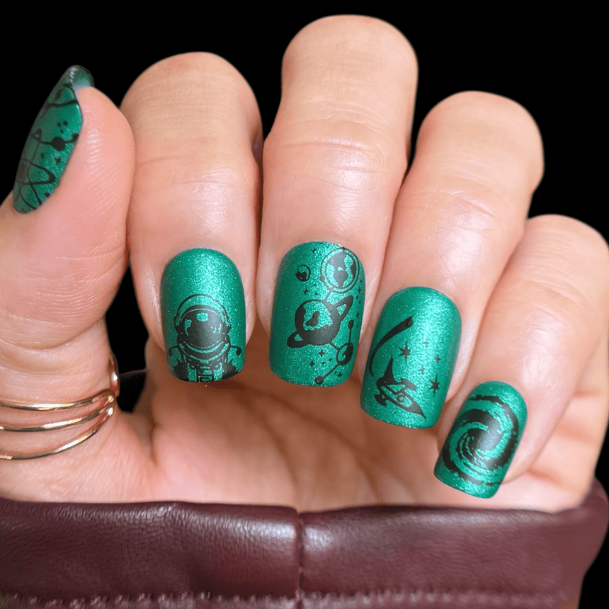 JOIN THE MANI X ME MONTHLY EXPRESS KIT SUBSCRIPTION