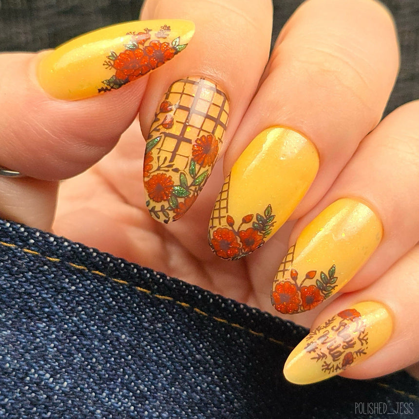 Spring Occasions: Petal Pusher (M118) - Nail Stamping Plate