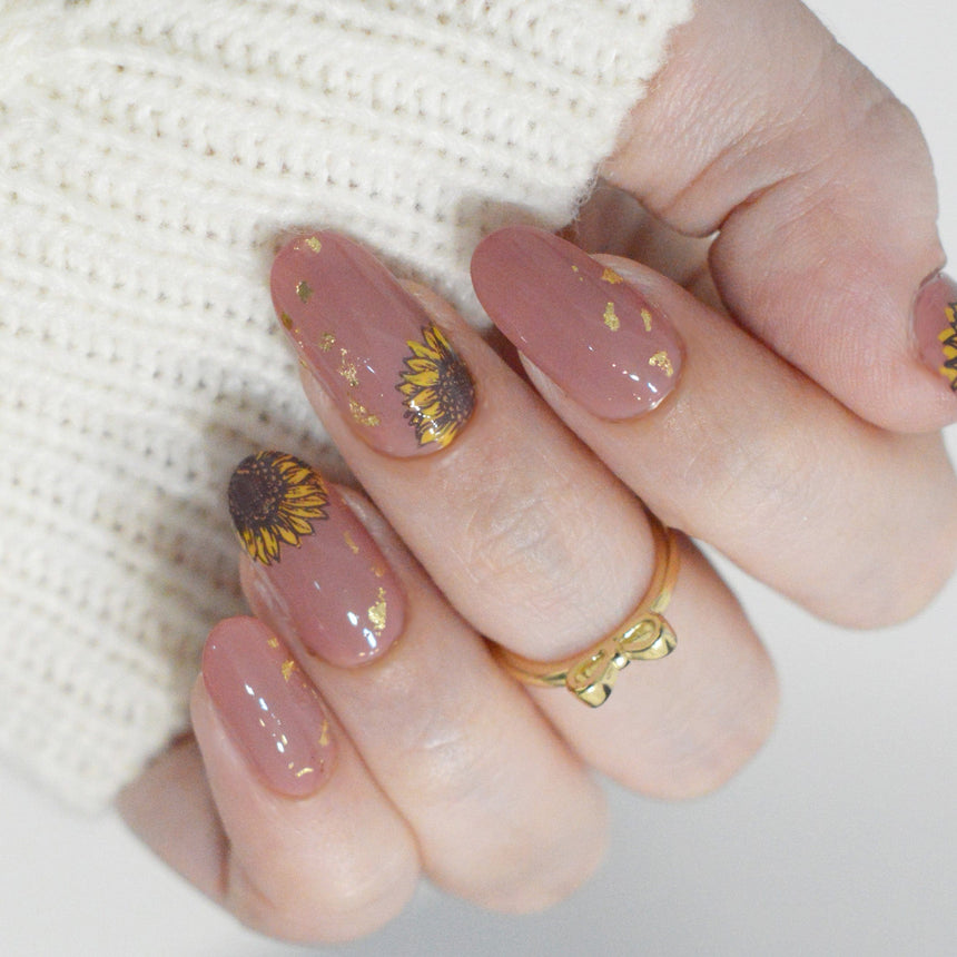 Sunflower Fields (M602) - Nail Stamping Plate