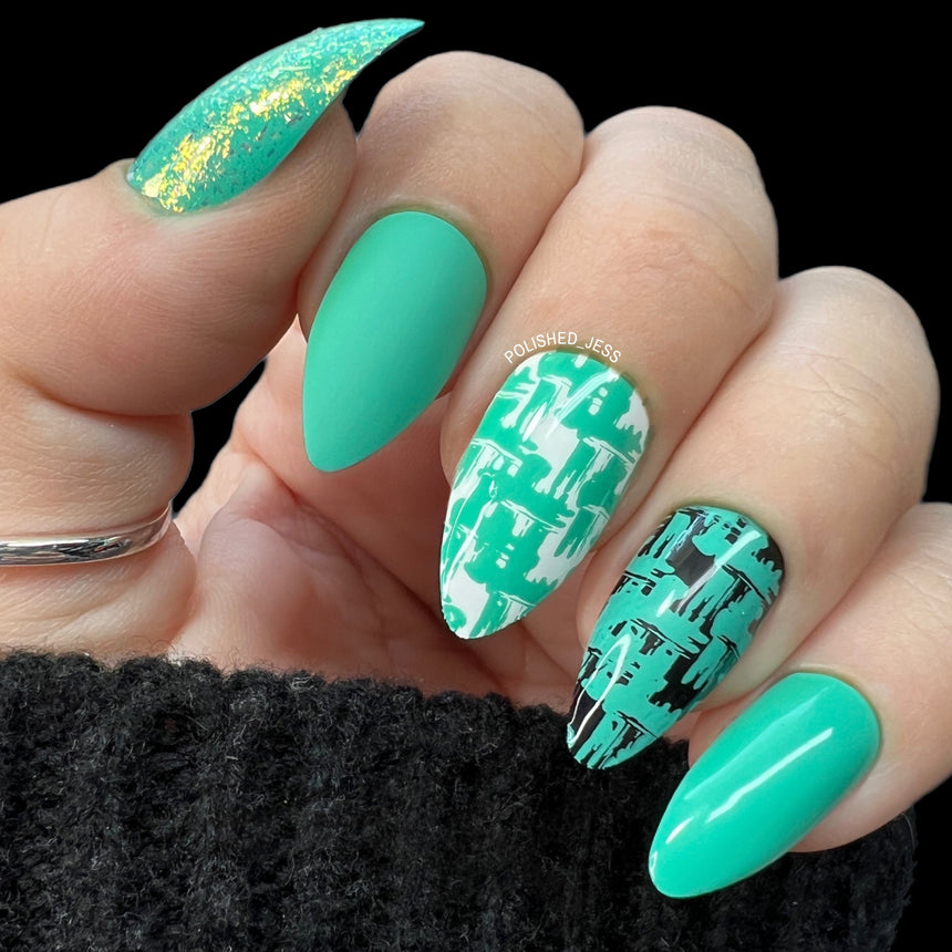 Turquoise (B324) - Green Stamping Polish