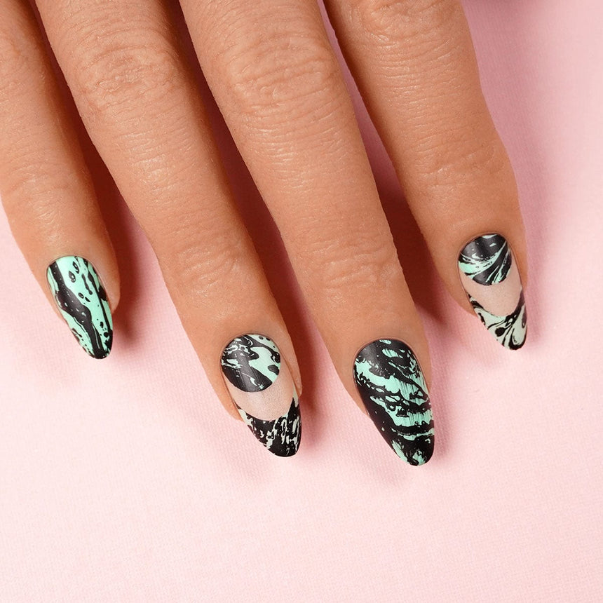 Go with the Flow: Tip the Flow (MXM134) - Nail Stamping Plate