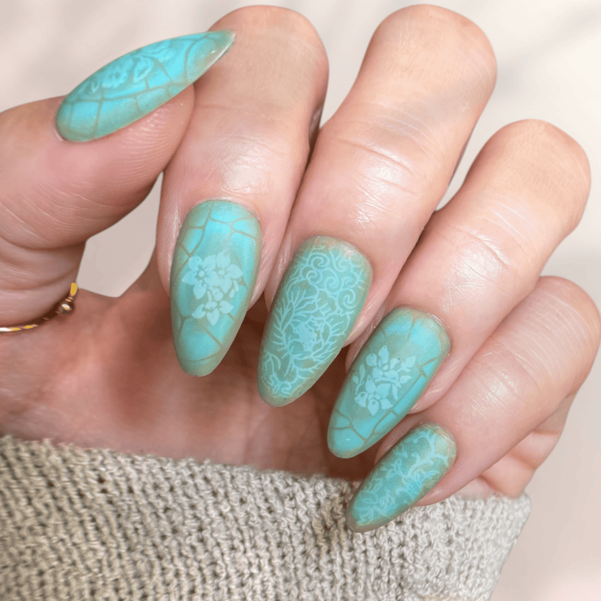 JOIN THE MANI X ME MONTHLY EXPRESS KIT SUBSCRIPTION