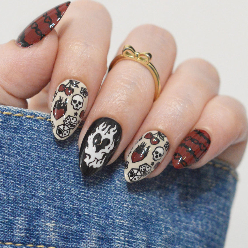 JOIN THE MANI X ME MONTHLY EXPRESS KIT SUBSCRIPTION