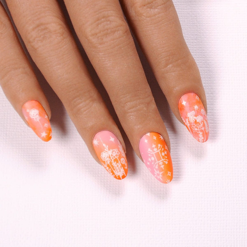 Birthday Bouquests: Written in the Stars (MXM117) - Nail Stamping Plate