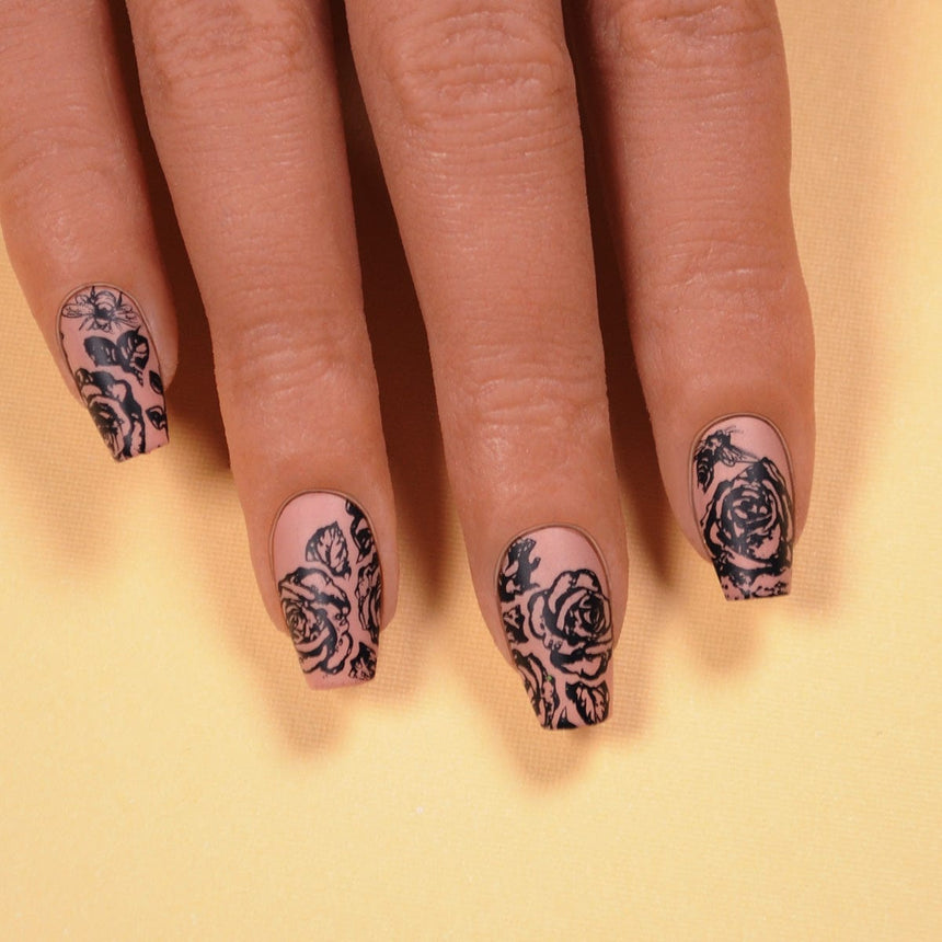 Bees & Blooms: In Full Bloom (MXM104) - Nail Stamping Plate
