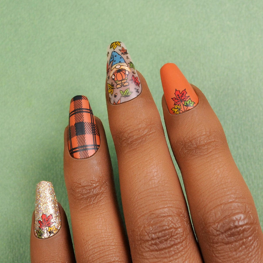 Garden Gnomes: Gnome Sweet Gnome (MXM113) - Nail Stamping Plate
