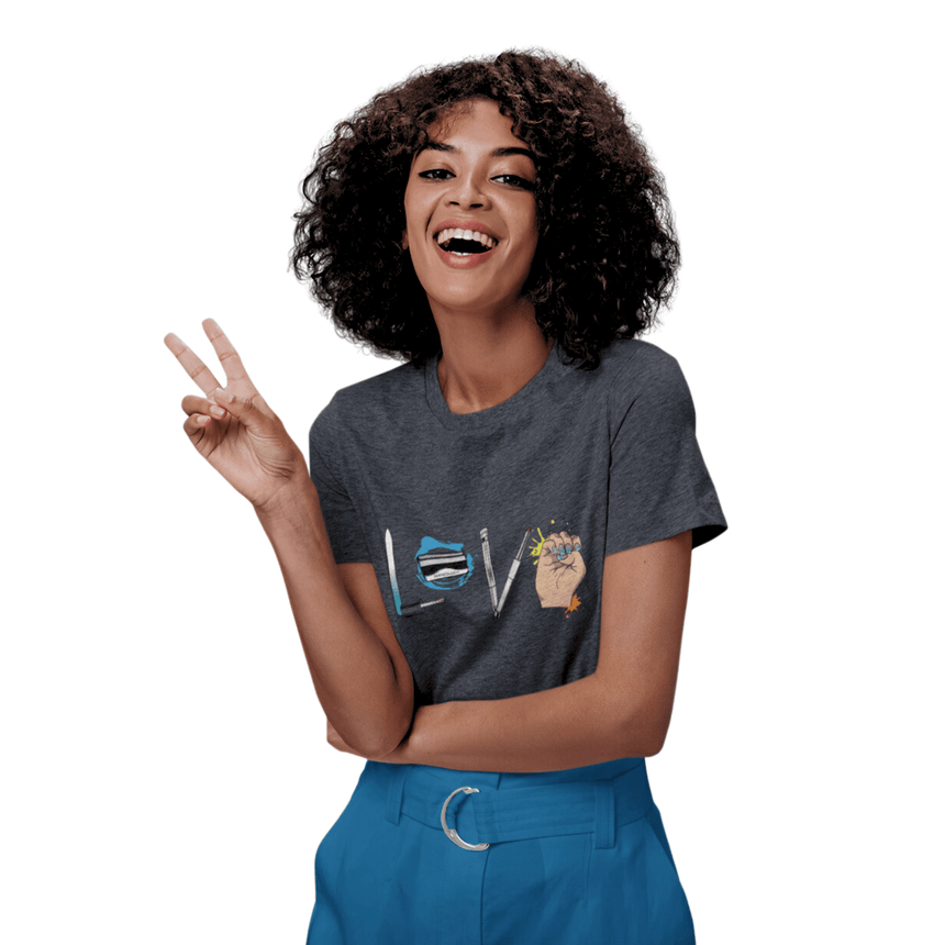 Nails LOVE - Short Sleeve T-shirt