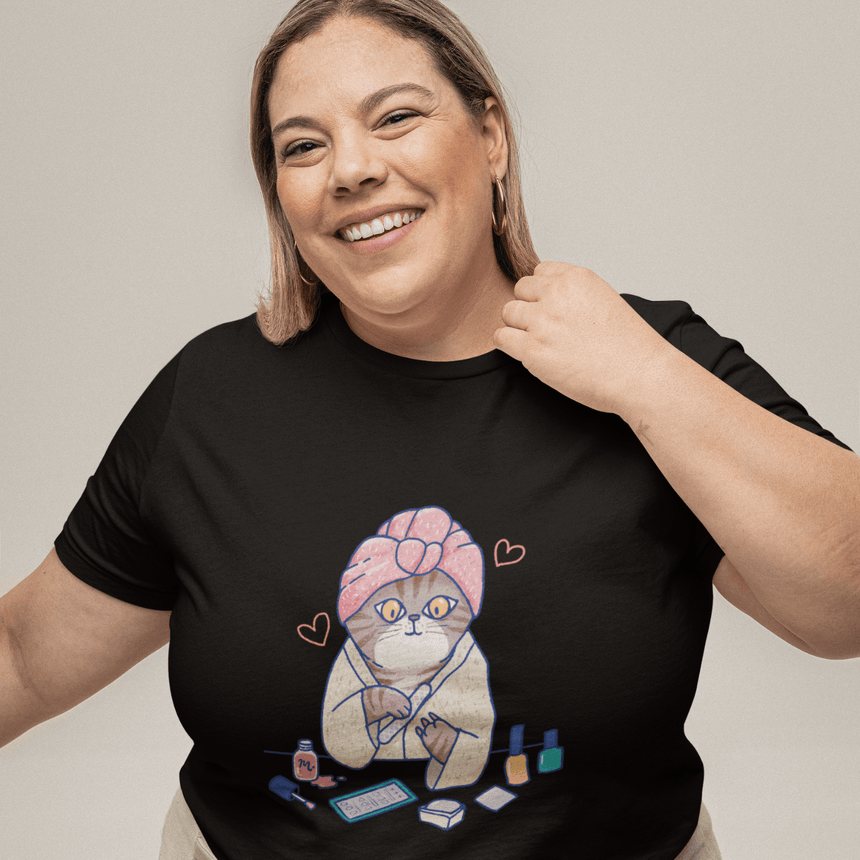 Spa Kitty - Short Sleeve T-shirt