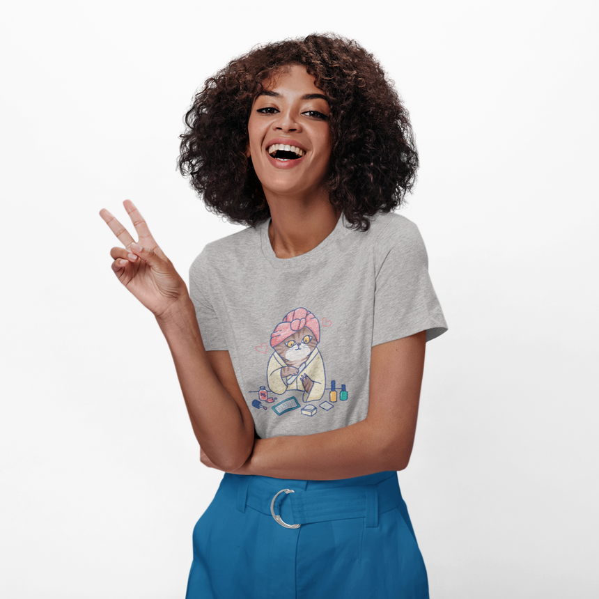 Spa Kitty - Short Sleeve T-shirt
