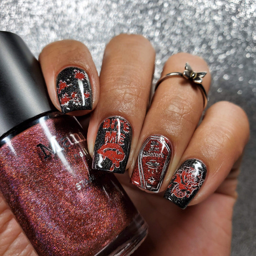 Bite Me (m244) - Nail Stamping Plate